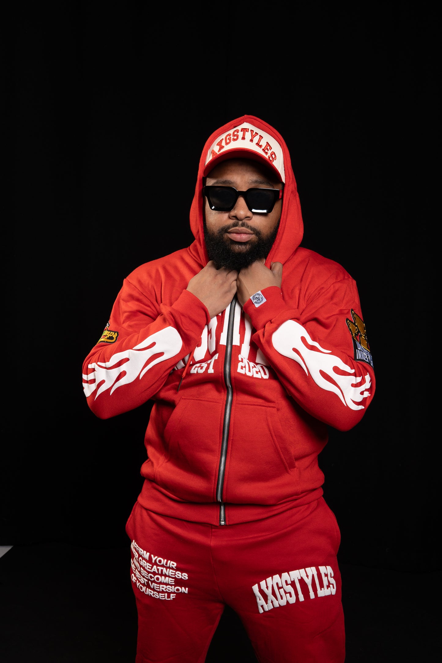 "TRUST IN YOURSELF" HOODIES (RED/WHITE)