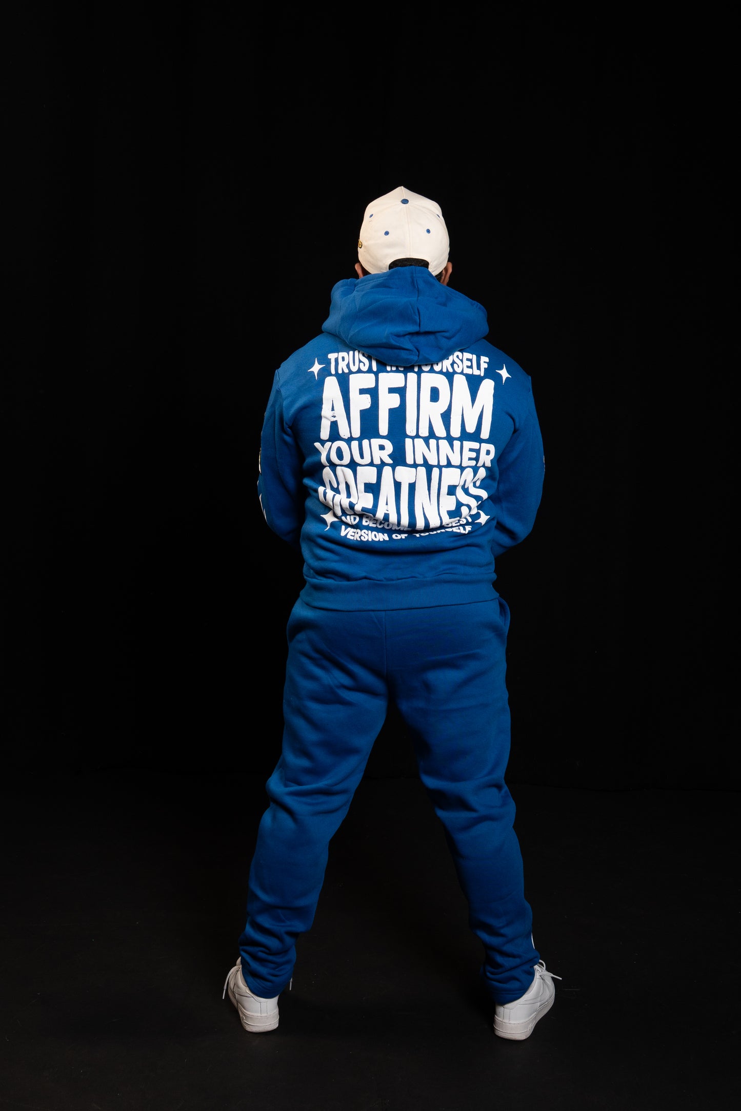 "TRUST IN YOURSELF" HOODIES (BLUE/WHITE)